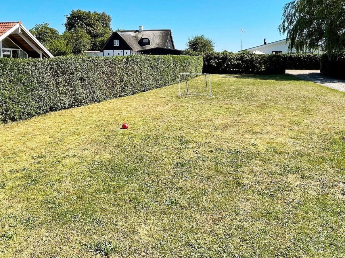 6 Person Holiday Home In Bjert Sønder Bjert Eksteriør bilde